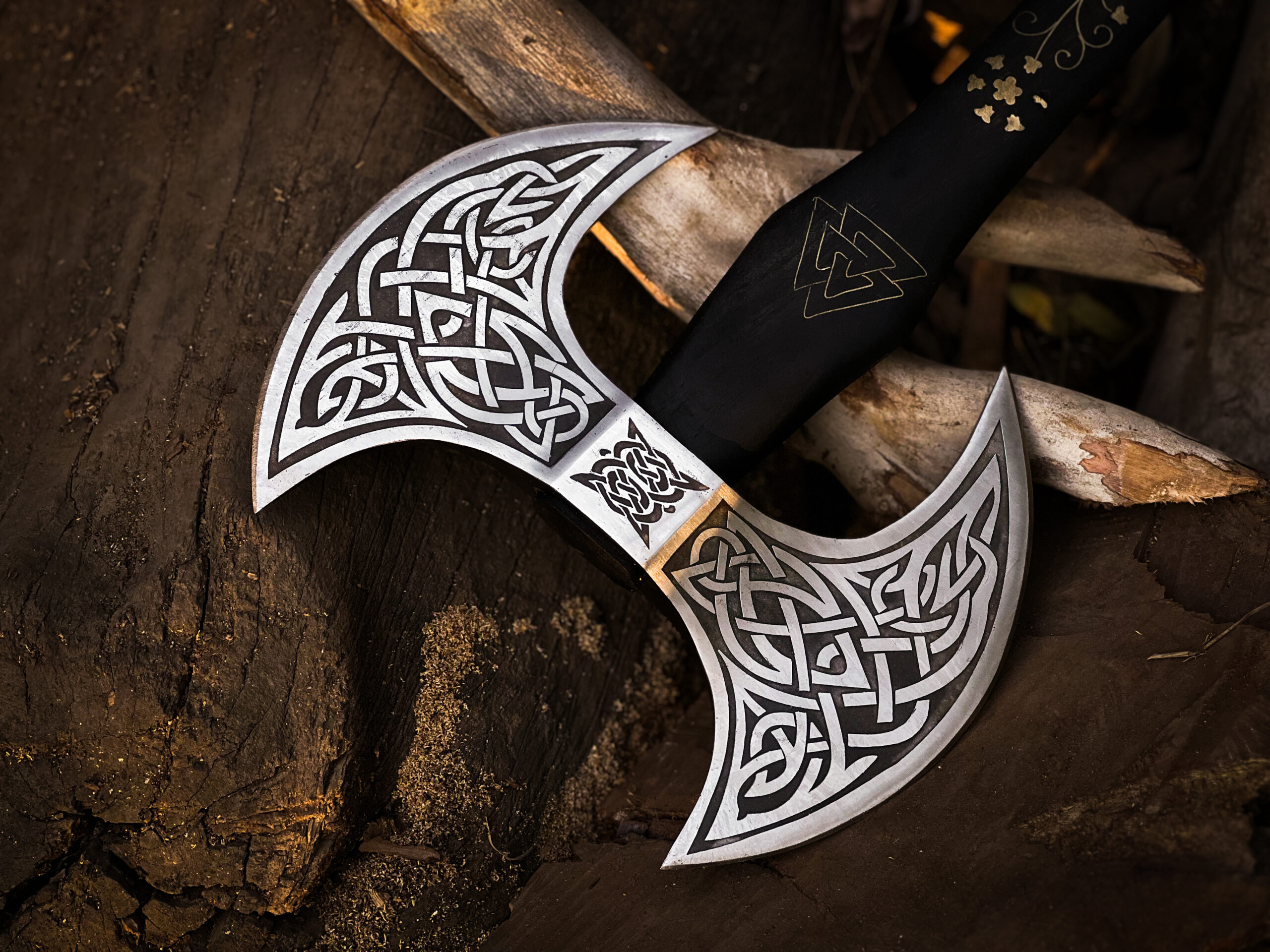 Handcrafted Battle Axe — Tactical & Collectible - Image 13