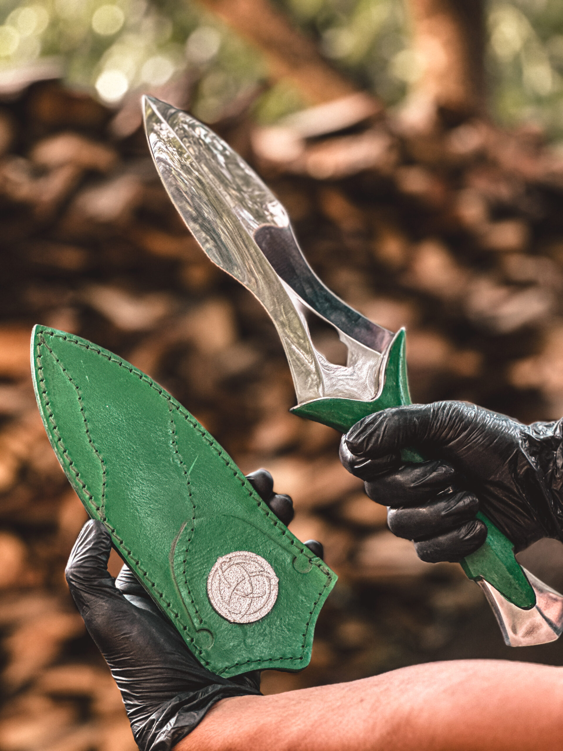 Green Knife — Everyday Carry Folding Blade - Image 2