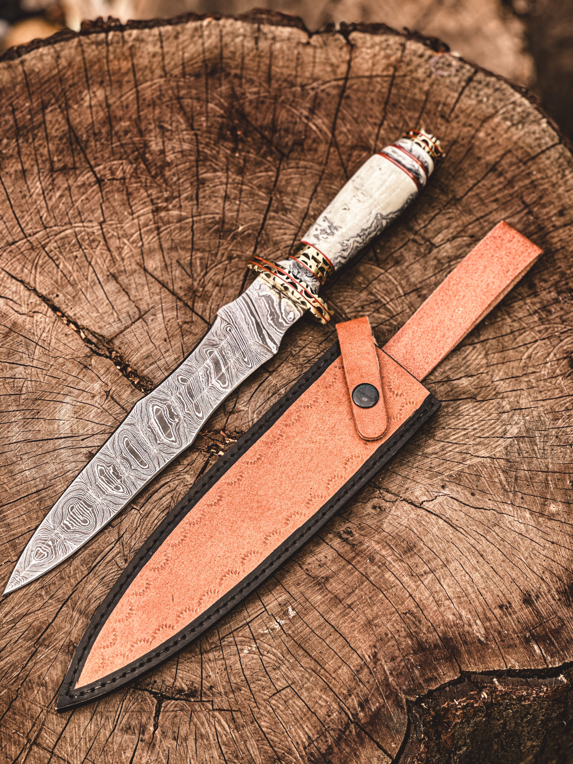 Black Dagger — Tactical Fixed Blade Knife