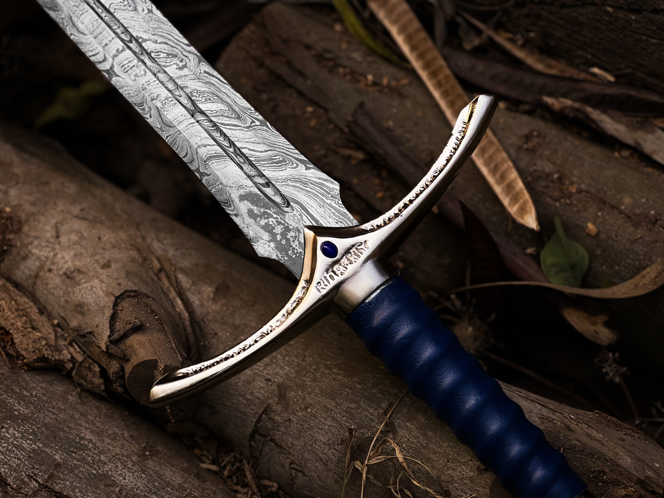 Hand forged Damascus Glambdring Sword - Image 2