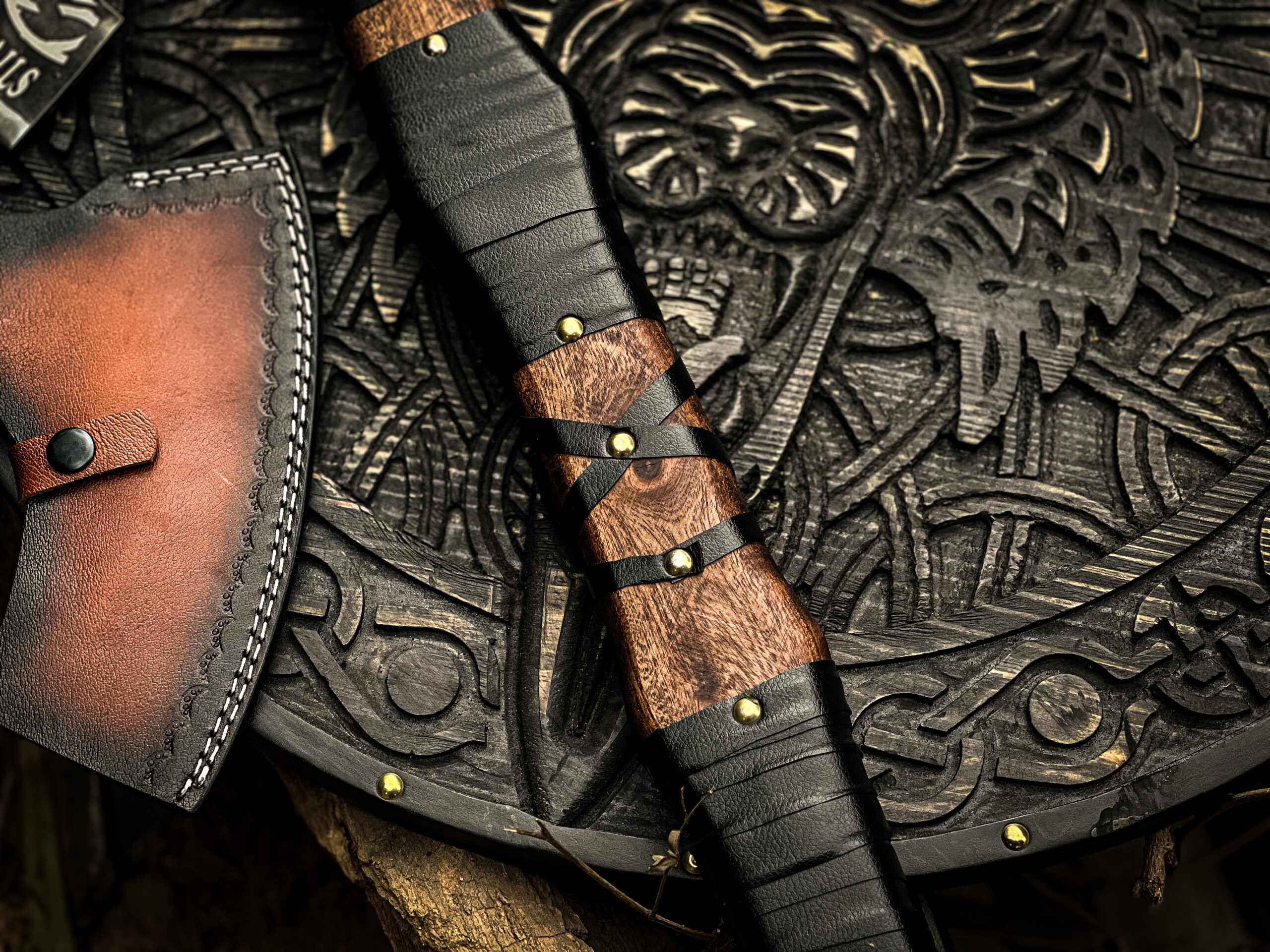 Hand Forged Viking Wolf Axe & Shield Set - Image 7