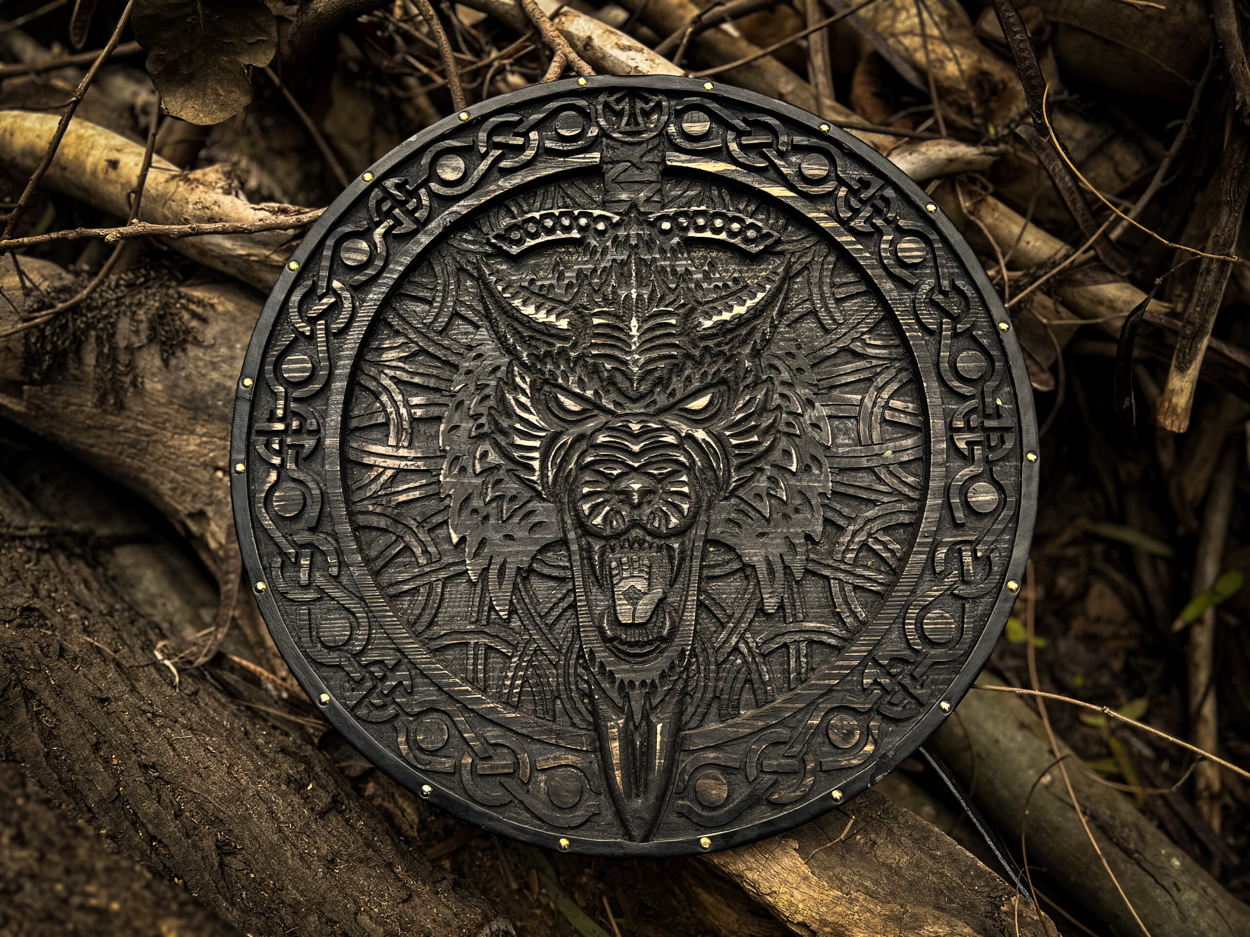 Hand Forged Viking Wolf Axe & Shield Set - Image 12